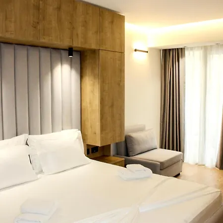 Seaside 4*